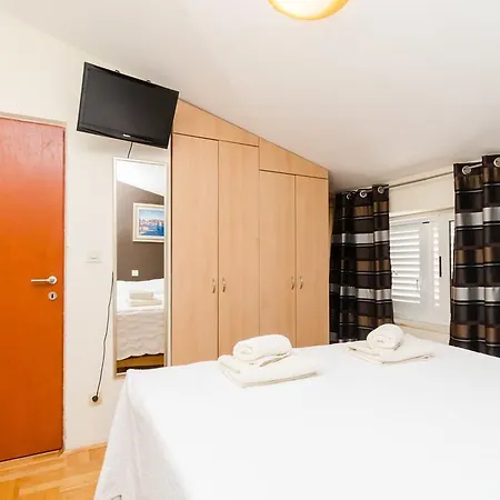 Music Guest house